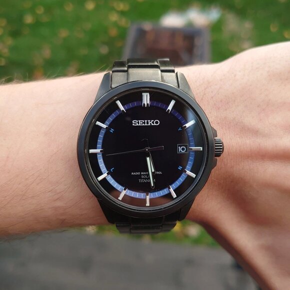 Seiko Radio Wave Control 7B52-0AD0 JDM Titanium Solar Watch 40mm Blue Black Dial - Picture 9 of 9